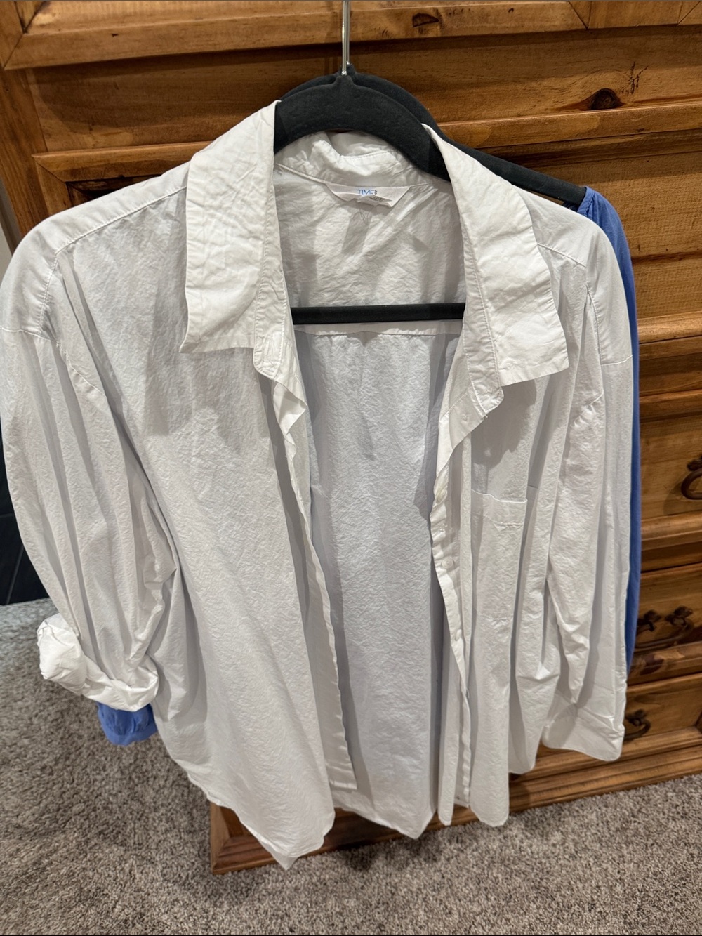 Time and Tru White Button-Front Shirt